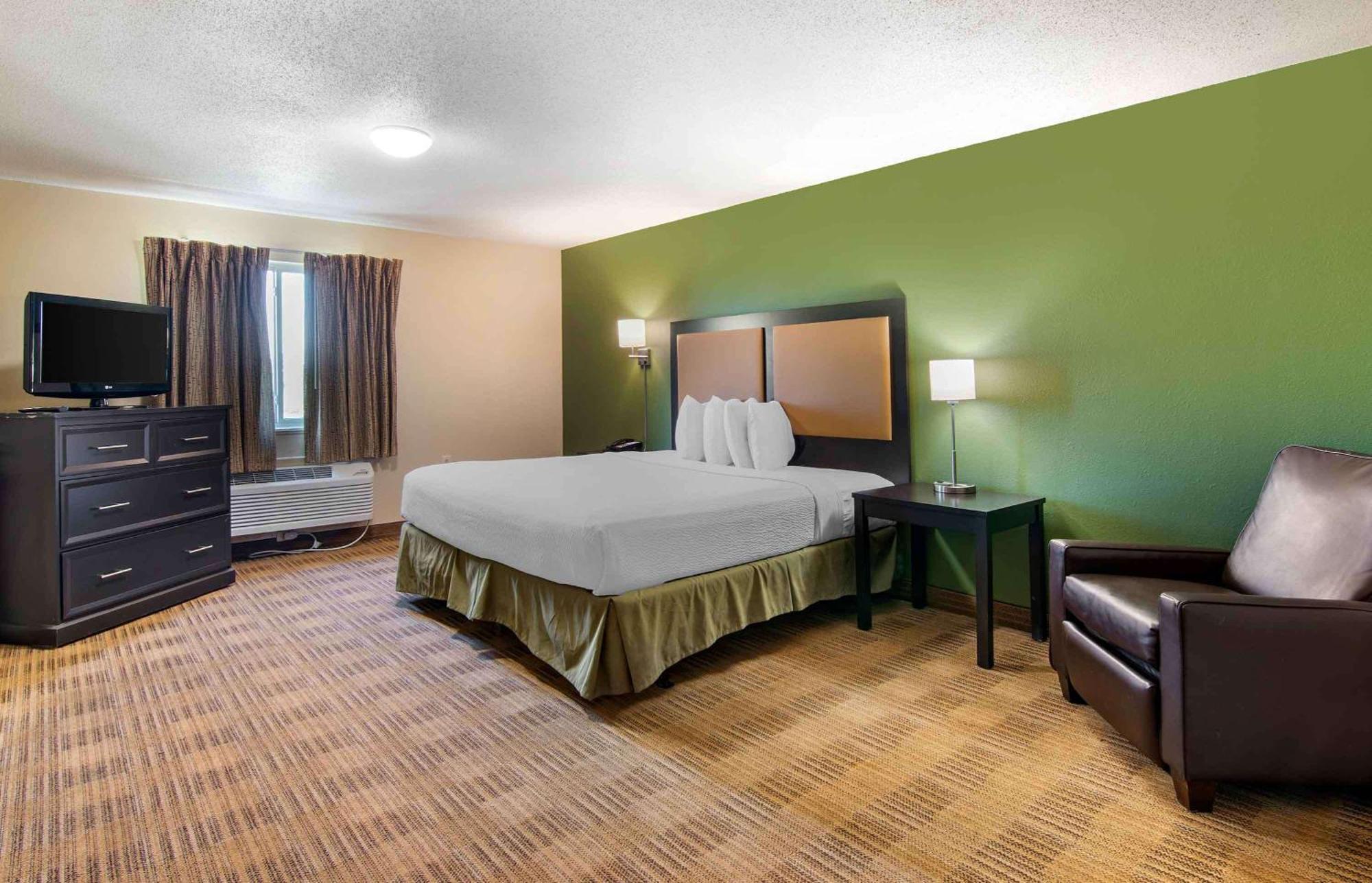 Extended Stay America Select Suites - St Louis - Earth City Exterior photo
